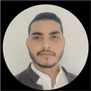 Profesora egresado de derecho cursando especialización en derecho administrativo